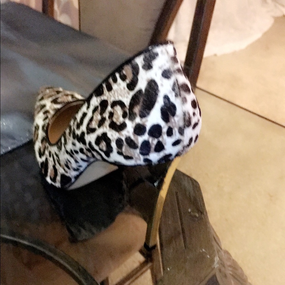 Shoe 👠 - Picture 5 of 8